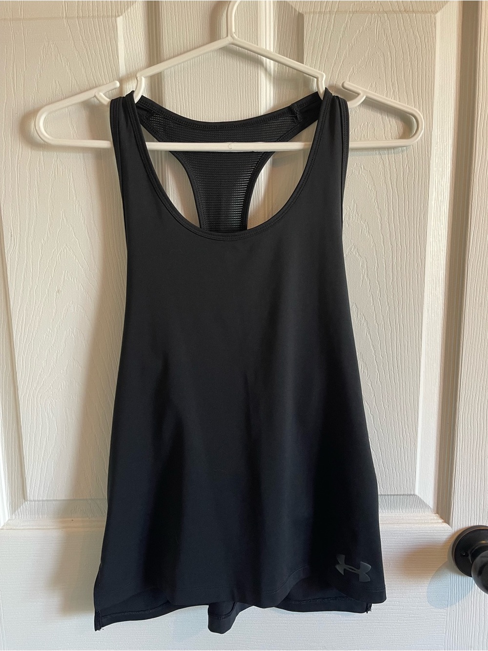 Under Armour Youth Medium Black Racerback Tank Top